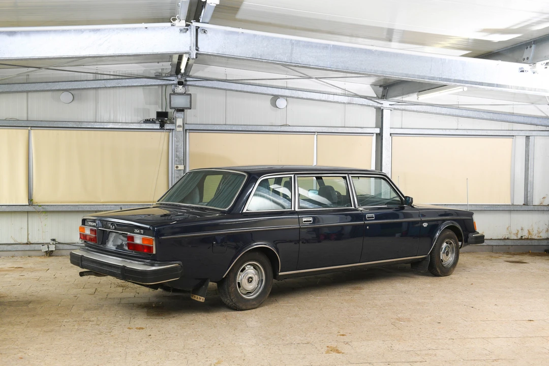 1977 Volvo 264 - Image 5 of 31