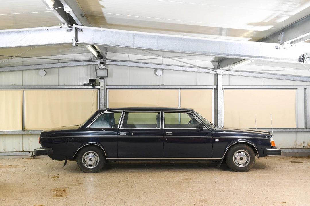 1977 Volvo 264 - Image 6 of 31