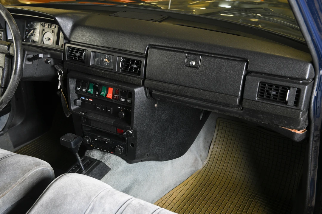 1977 Volvo 264 - Image 27 of 31