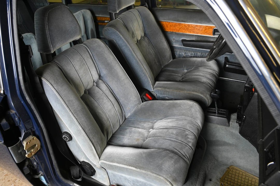 1977 Volvo 264 - Image 25 of 31