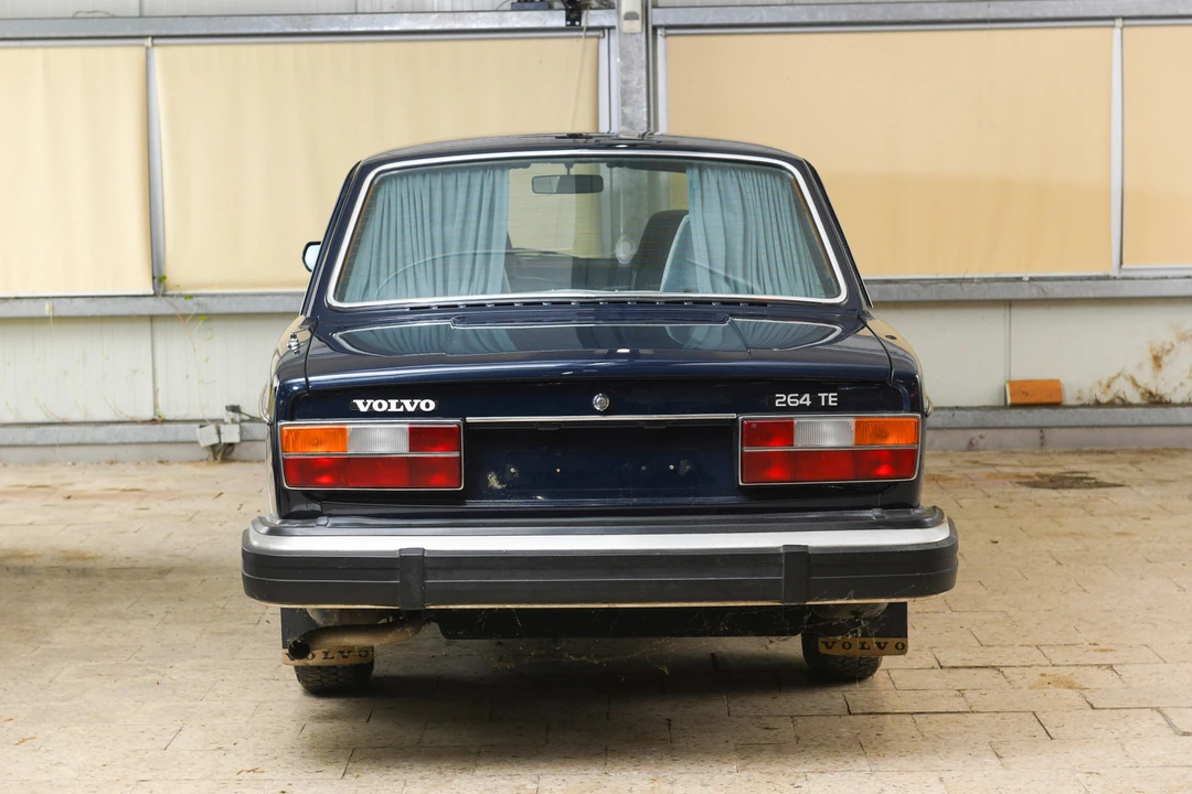 1977 Volvo 264 - Image 4 of 31