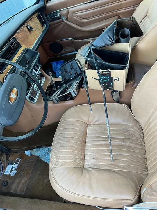 1977 Jaguar XJ Coupe - Image 6 of 12