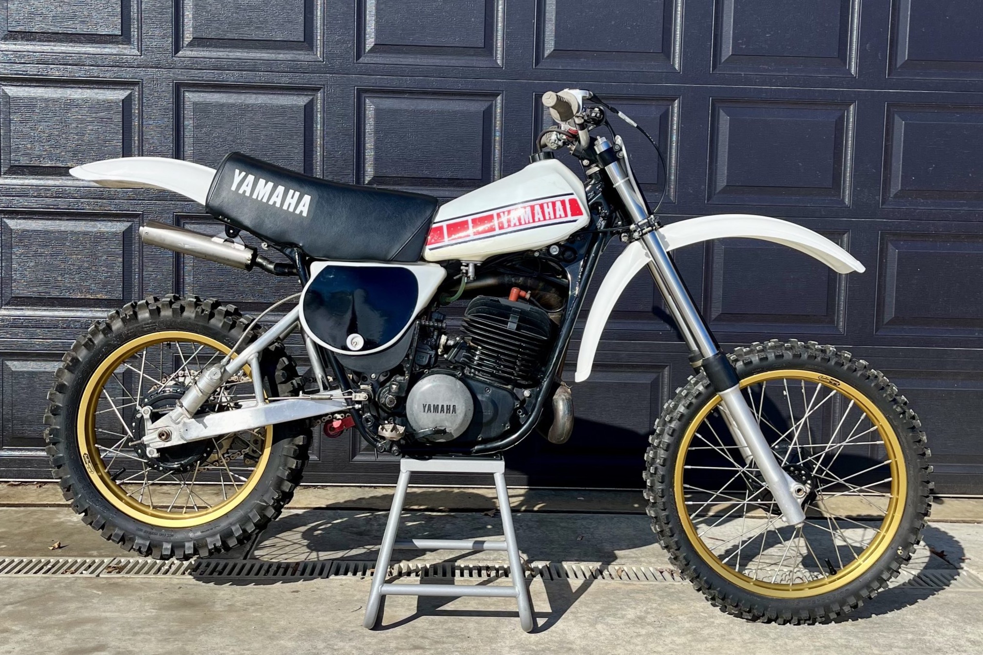 1977 Yamaha YZ400