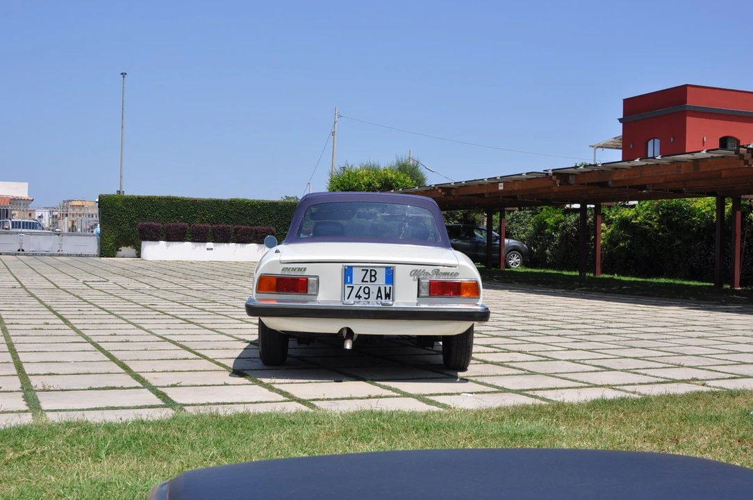 1970 Alfa Romeo Series 2 - Image 22 of 30