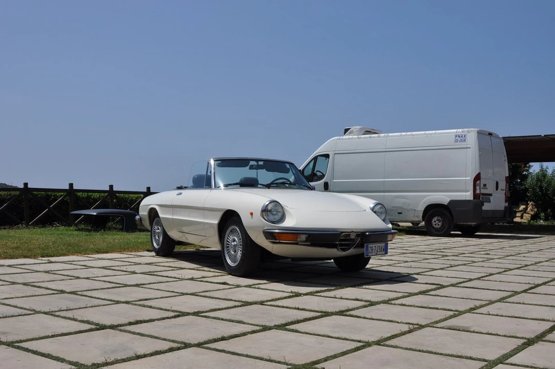 1970 Alfa Romeo Series 2 - Image 2 of 30