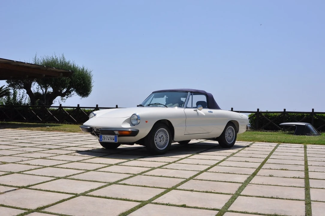 1970 Alfa Romeo Series 2 - Image 25 of 30