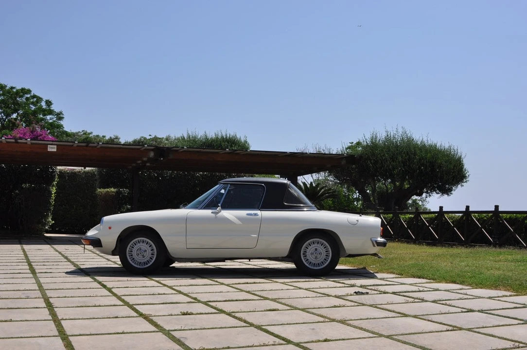 1970 Alfa Romeo Series 2 - Image 16 of 30
