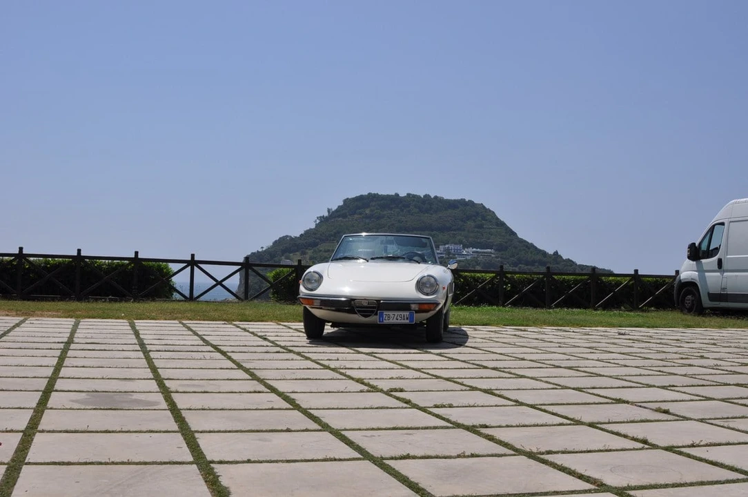 1970 Alfa Romeo Series 2 - Image 8 of 30