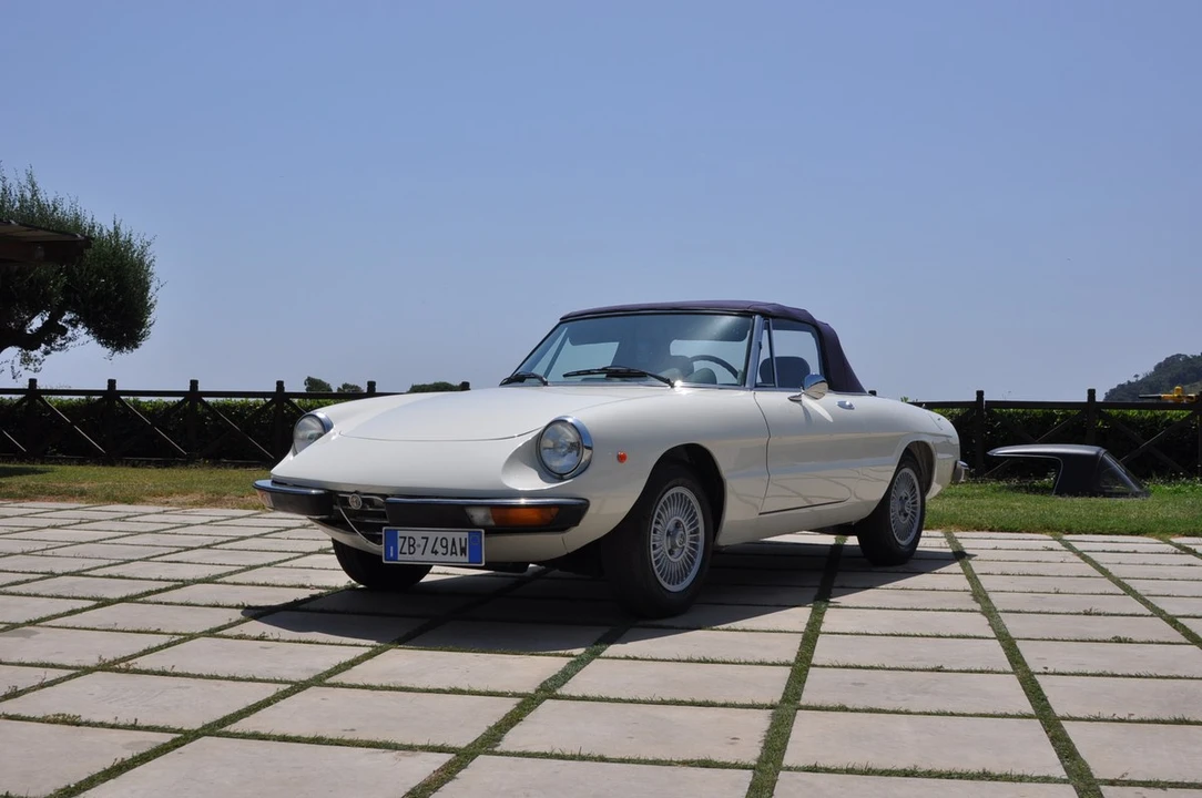 1970 Alfa Romeo Series 2 - Image 17 of 30