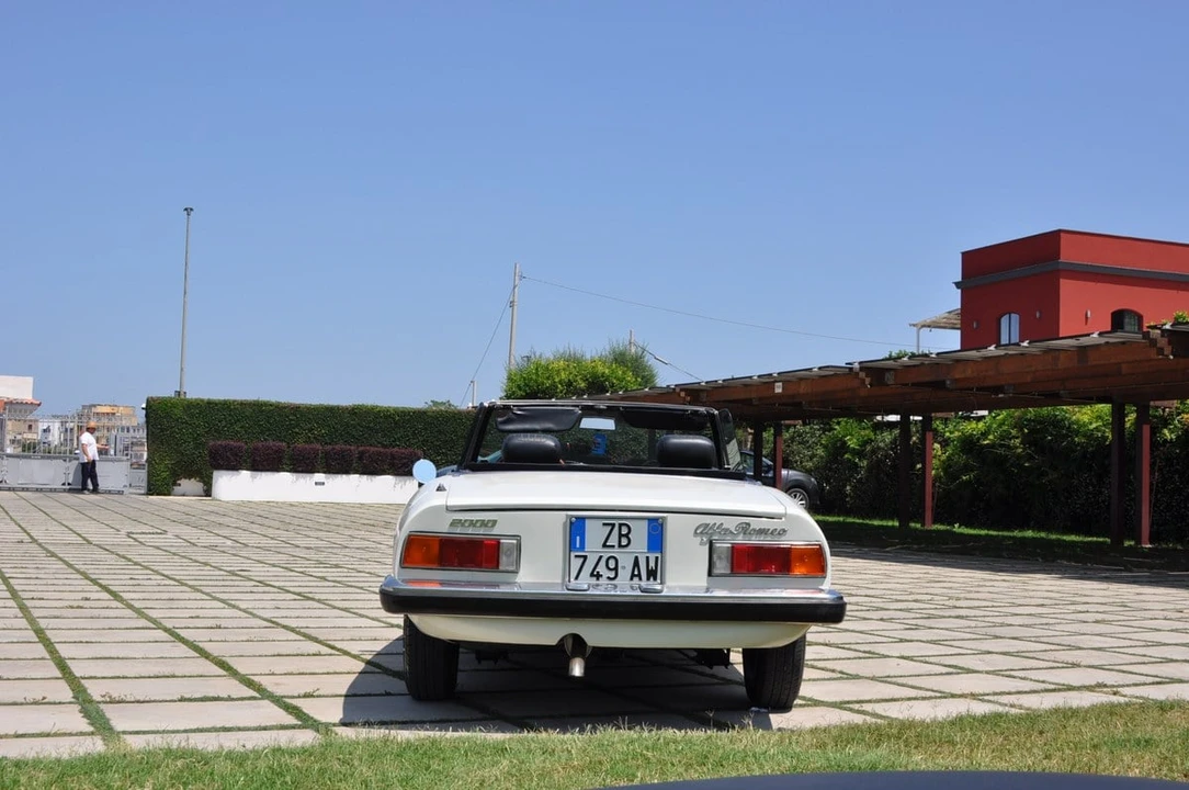 1970 Alfa Romeo Series 2 - Image 5 of 30