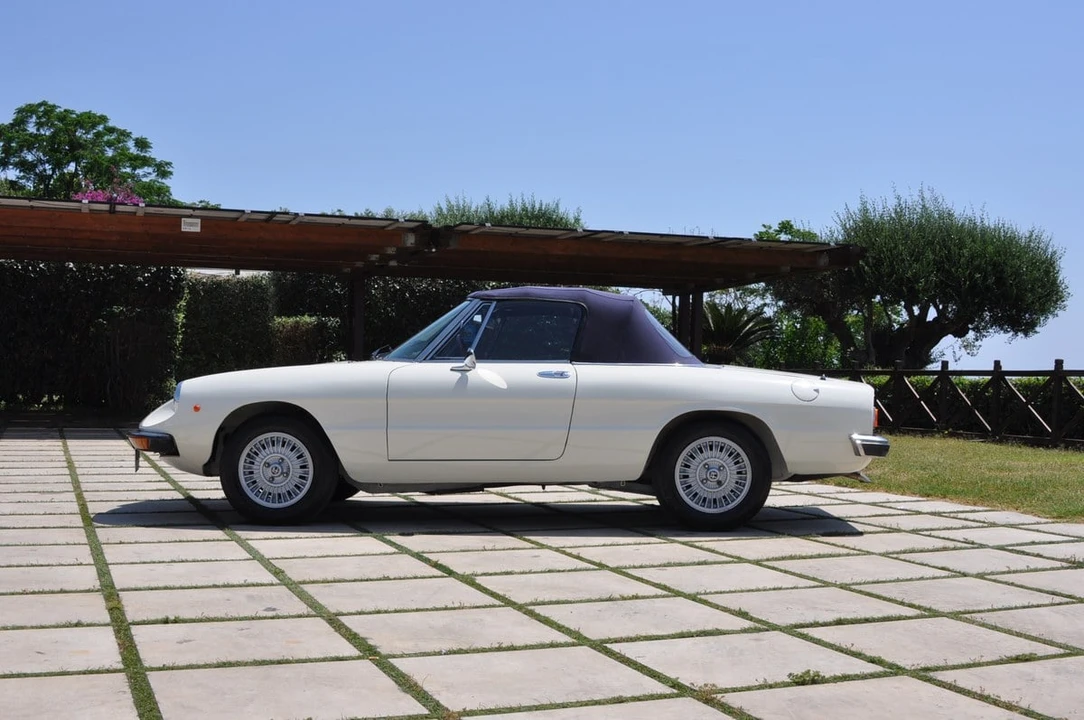 1970 Alfa Romeo Series 2 - Image 24 of 30