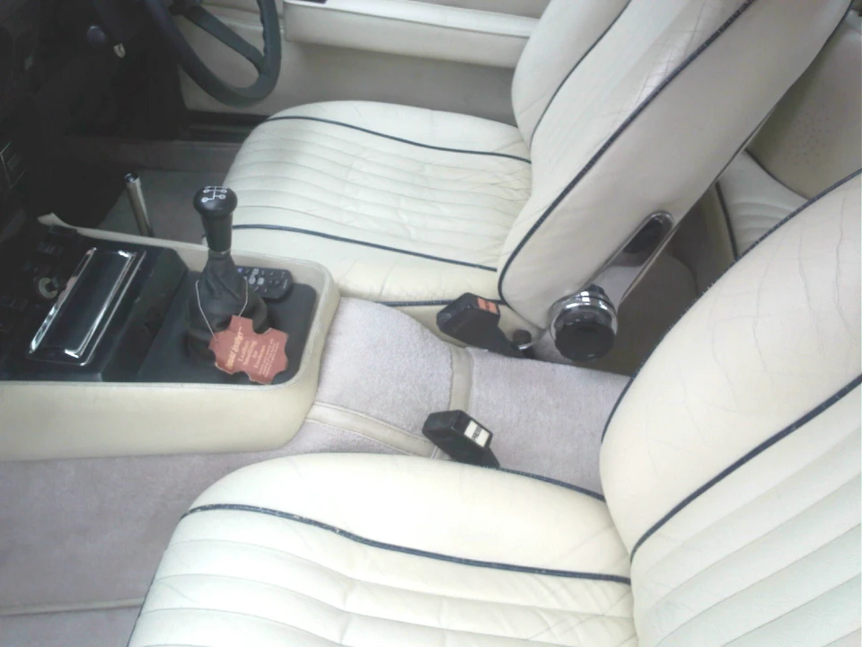 1978 Aston Martin AM V8 - Image 2 of 9