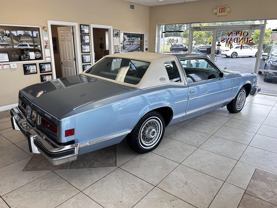 1978 Buick Riviera 4th-7th Gen - Image 13 of 31