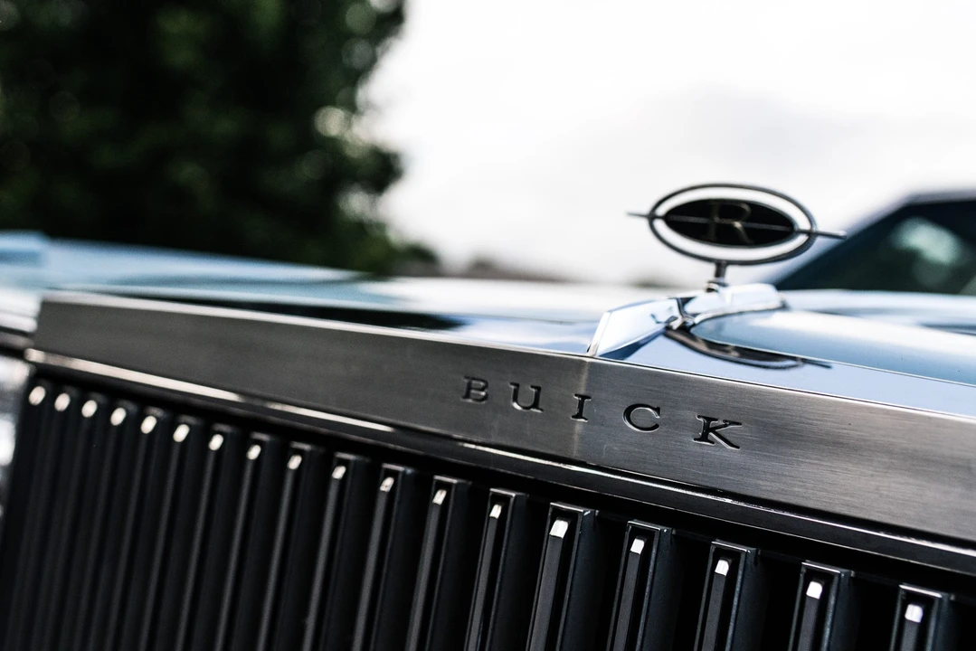 1978 Buick Riviera 4th-7th Gen - Image 9 of 31
