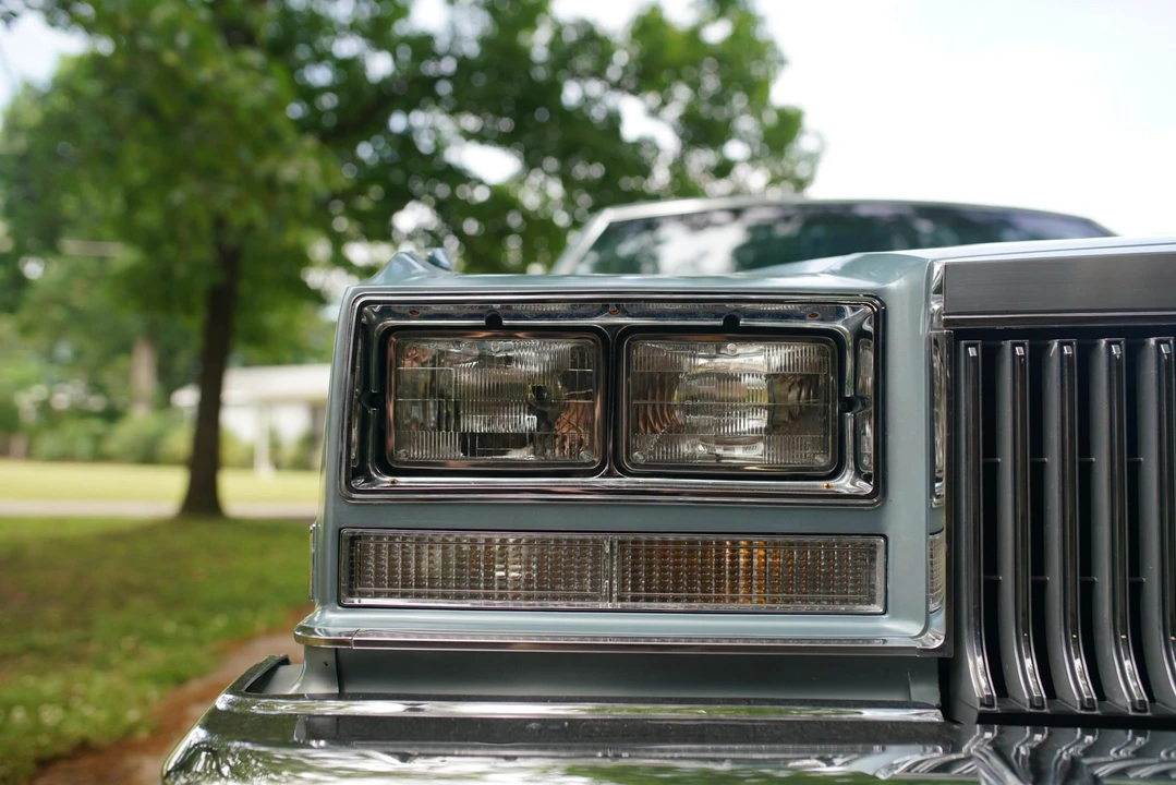 1978 Buick Riviera 4th-7th Gen - Image 10 of 31