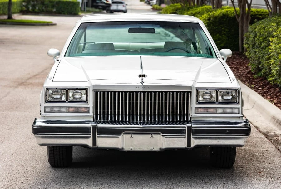 1978 Buick Riviera 4th-7th Gen - Image 9 of 31