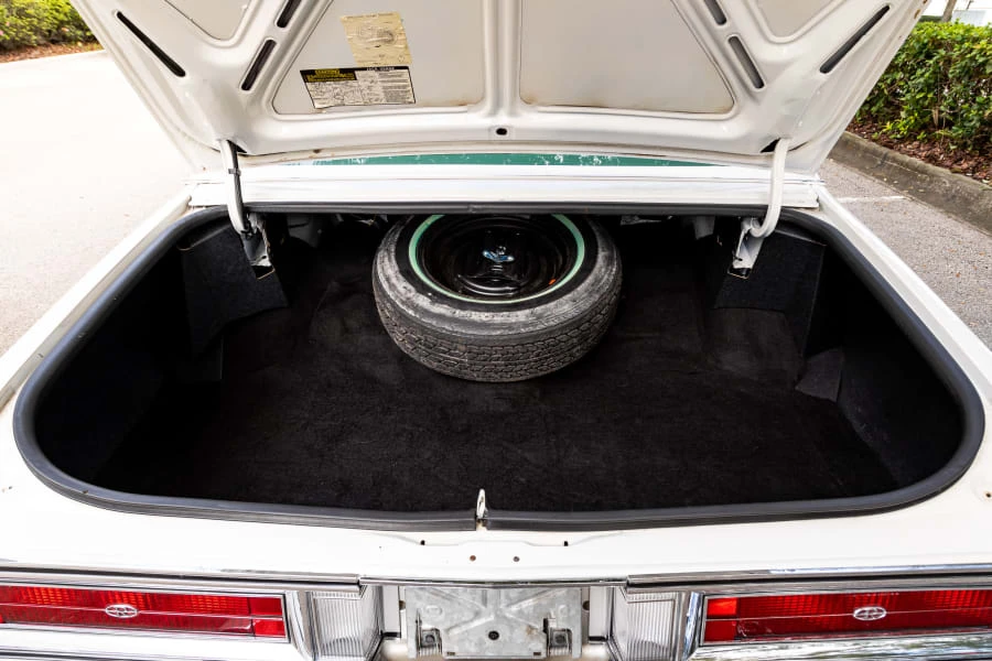 1978 Buick Riviera 4th-7th Gen - Image 14 of 31