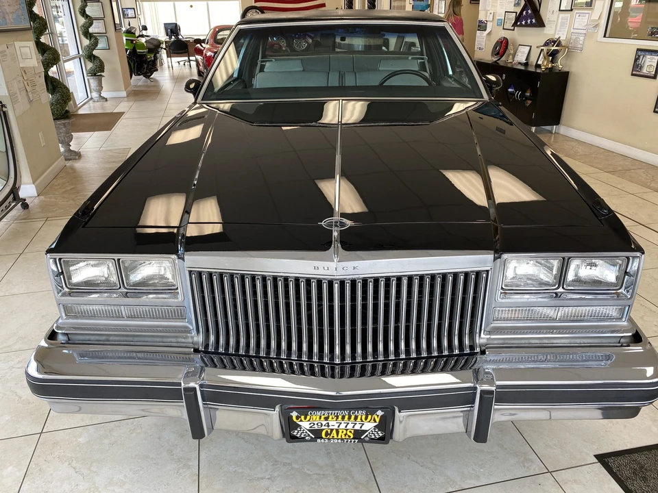 1978 Buick Riviera 4th-7th Gen - Image 15 of 31