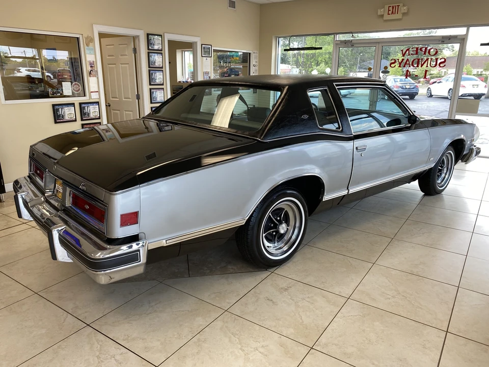 1978 Buick Riviera 4th-7th Gen - Image 8 of 31
