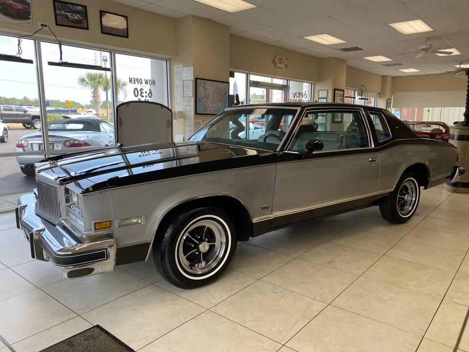 1978 Buick Riviera 4th-7th Gen - Image 3 of 31