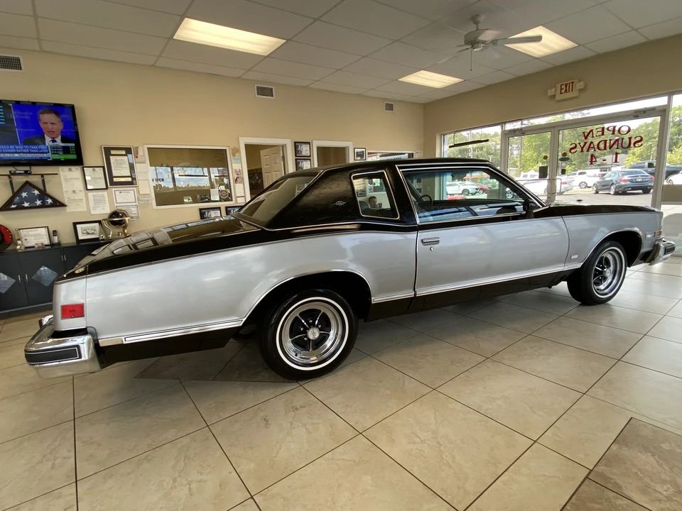 1978 Buick Riviera 4th-7th Gen - Image 7 of 31