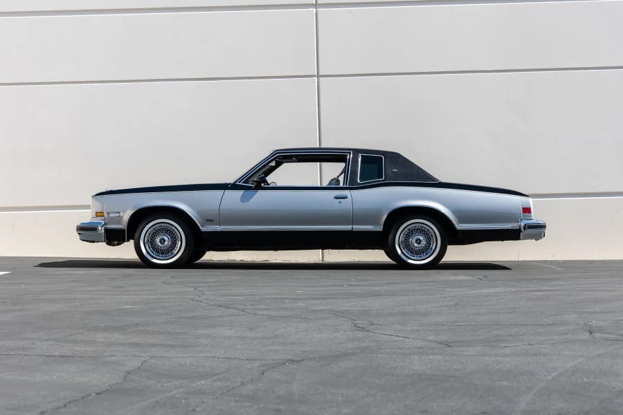 1978 Buick Riviera 4th-7th Gen - Image 2 of 31