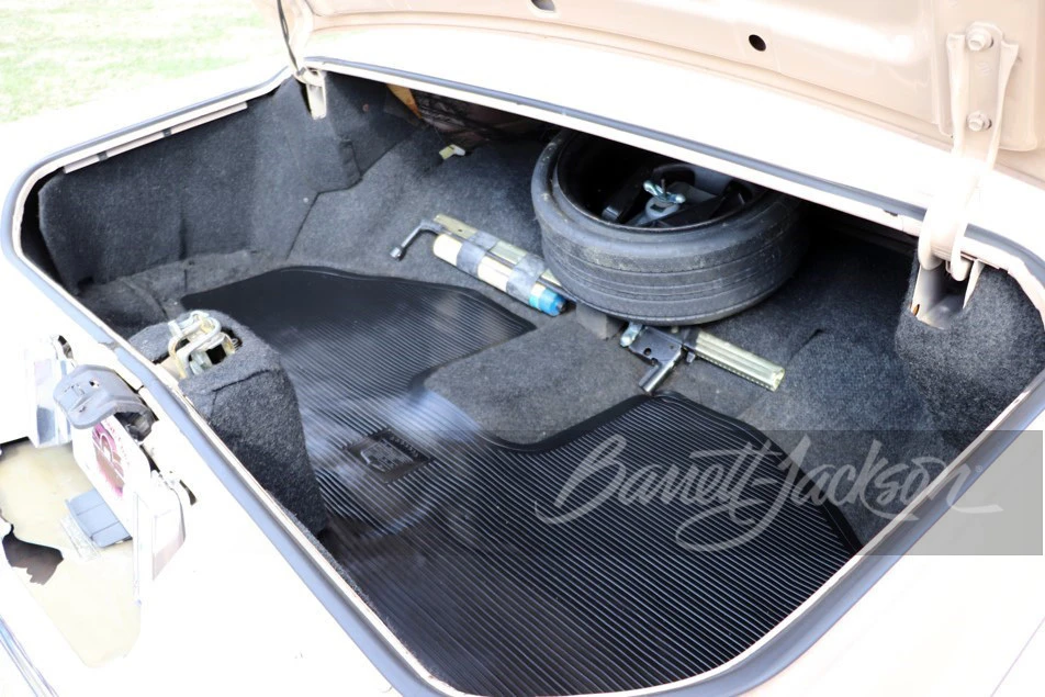 1978 Cadillac Eldorado 9th Gen - Image 4 of 5