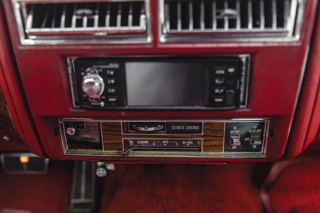 1978 Cadillac DeVille 5th Gen - Image 28 of 30