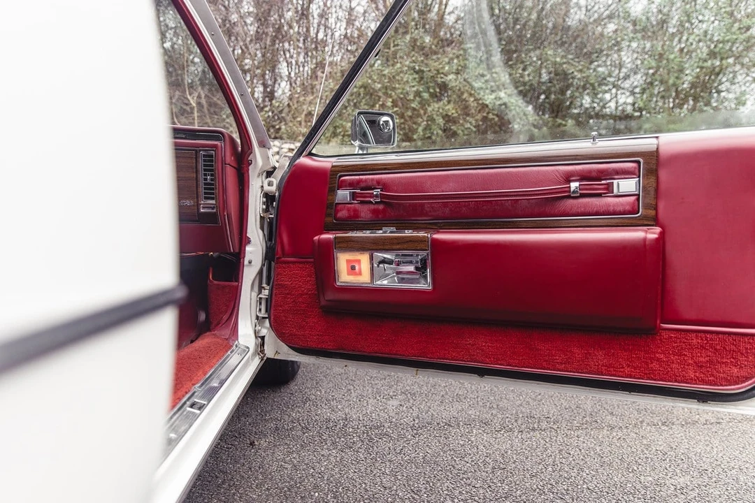 1978 Cadillac DeVille 5th Gen - Image 25 of 30