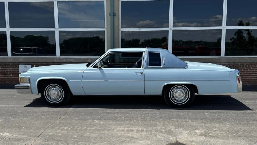 1978 Cadillac DeVille 5th Gen - Image 2 of 9
