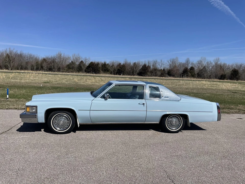 1978 Cadillac DeVille 5th Gen - Image 9 of 31