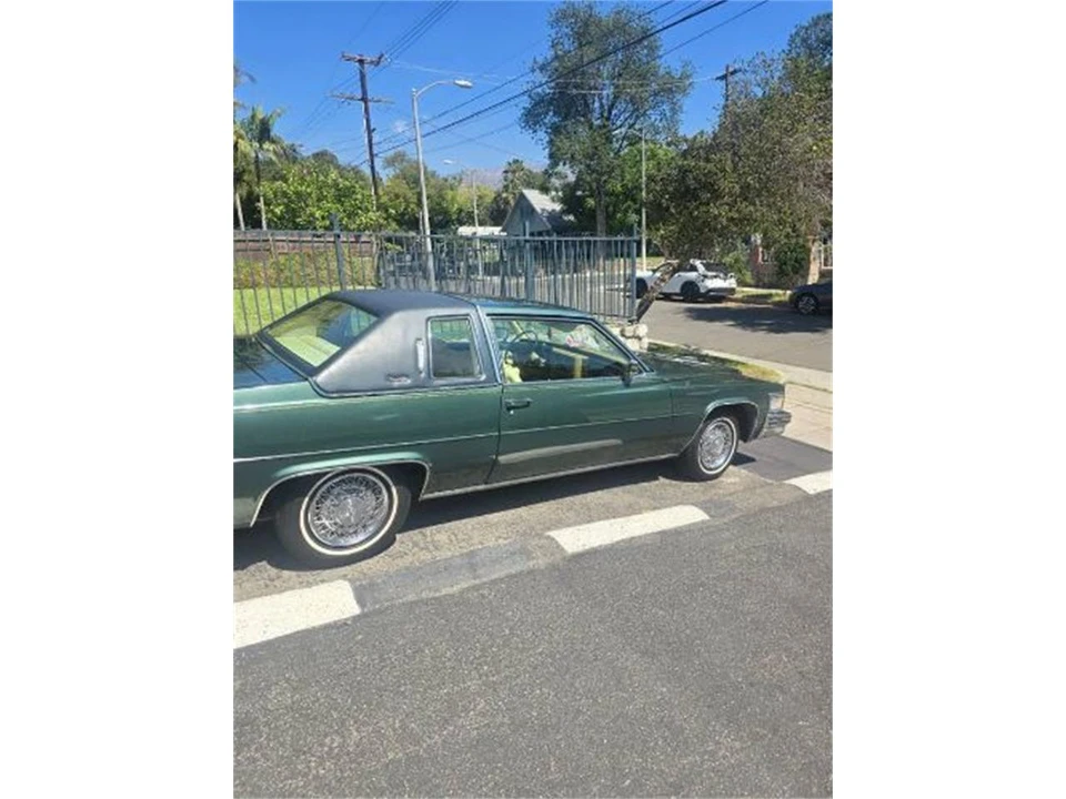 1978 Cadillac DeVille 5th Gen - Image 9 of 16