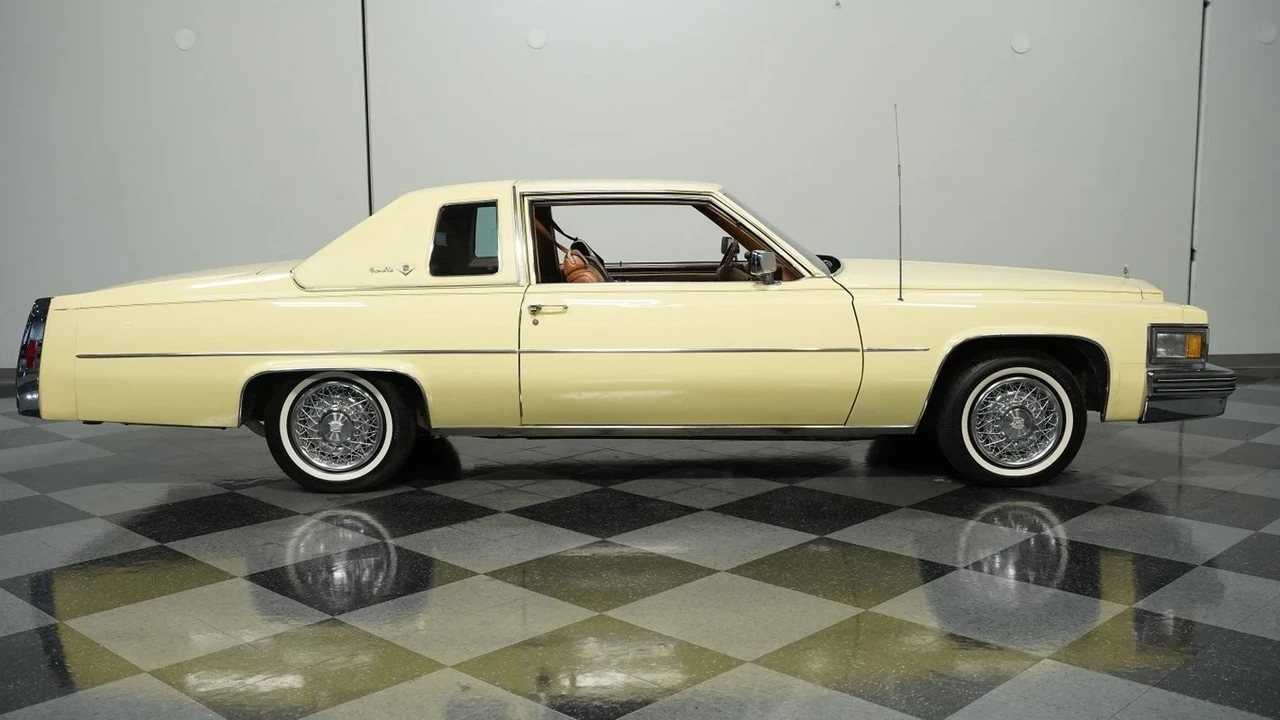 1978 Cadillac DeVille 4th Gen - Image 13 of 21