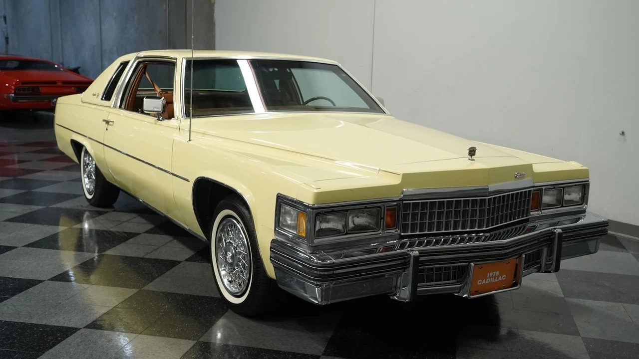 1978 Cadillac DeVille 4th Gen - Image 15 of 21