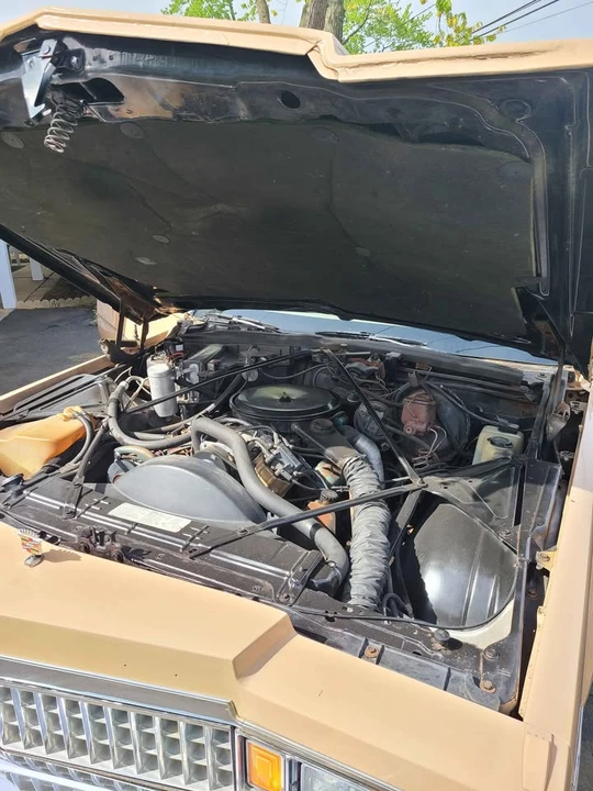 1978 Cadillac DeVille 5th Gen - Image 8 of 9
