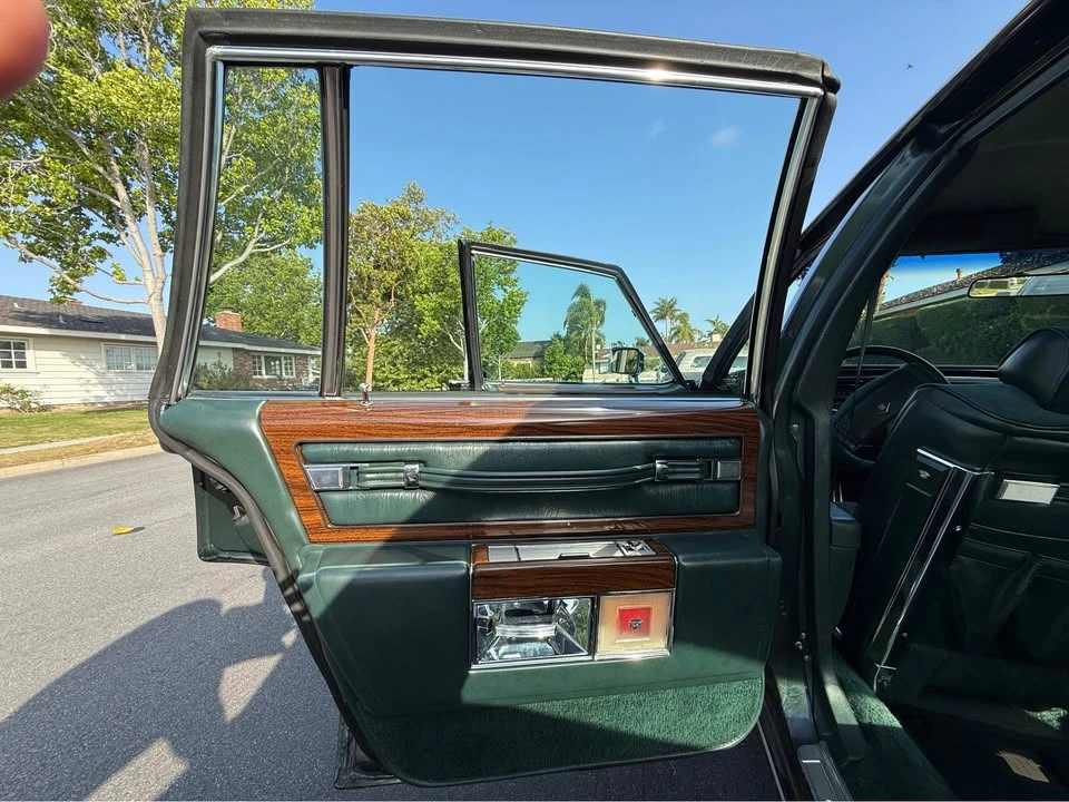 1978 Cadillac DeVille 5th Gen - Image 6 of 18