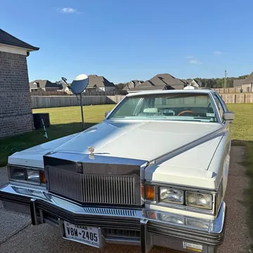 1978 Cadillac DeVille Sedan 4D