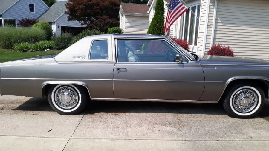 1978 Cadillac DeVille 5th Gen - Image 9 of 10