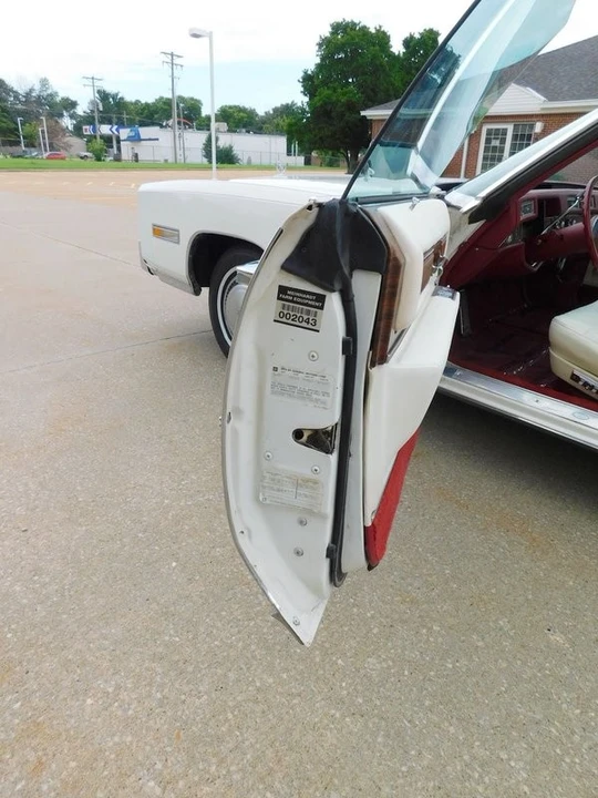 1978 Cadillac Eldorado 9th Gen - Image 28 of 31