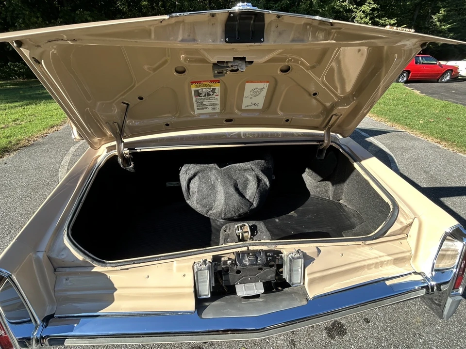 1978 Cadillac Eldorado 9th Gen - Image 17 of 31