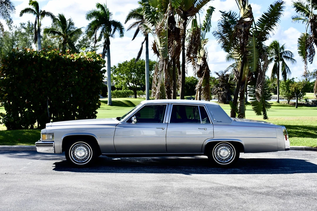 1978 Cadillac DeVille 5th Gen - Image 25 of 31