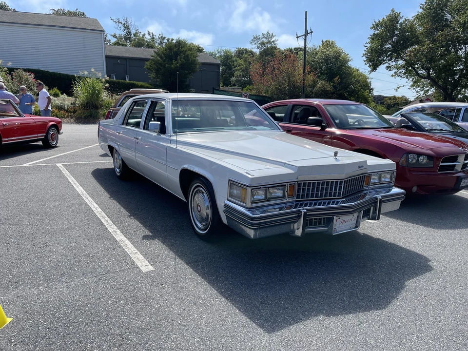 1978 Cadillac DeVille 5th Gen - Image 3 of 31