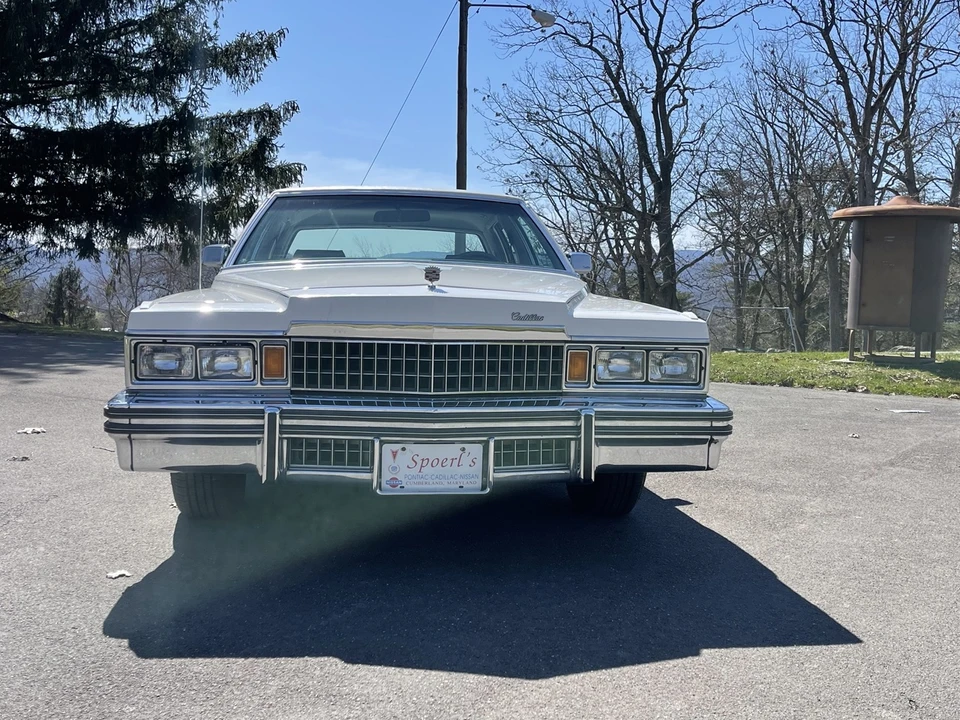 1978 Cadillac DeVille 5th Gen - Image 2 of 31