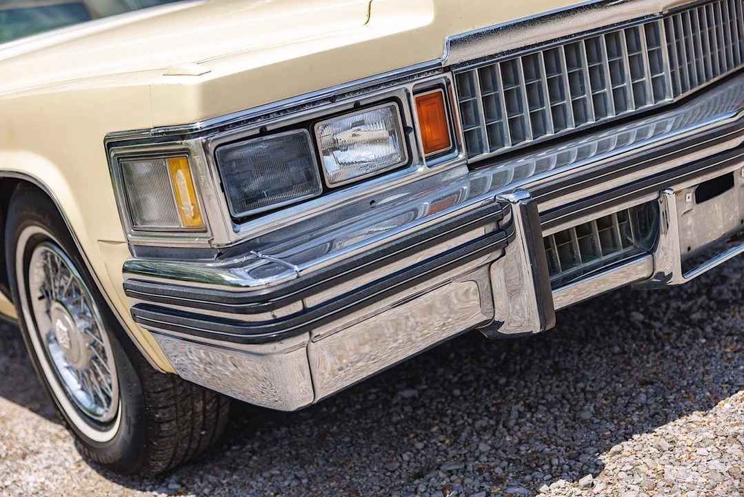 1978 Cadillac DeVille 5th Gen - Image 17 of 31