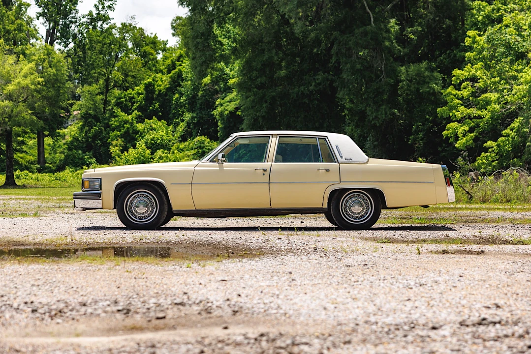 1978 Cadillac DeVille 5th Gen - Image 13 of 31