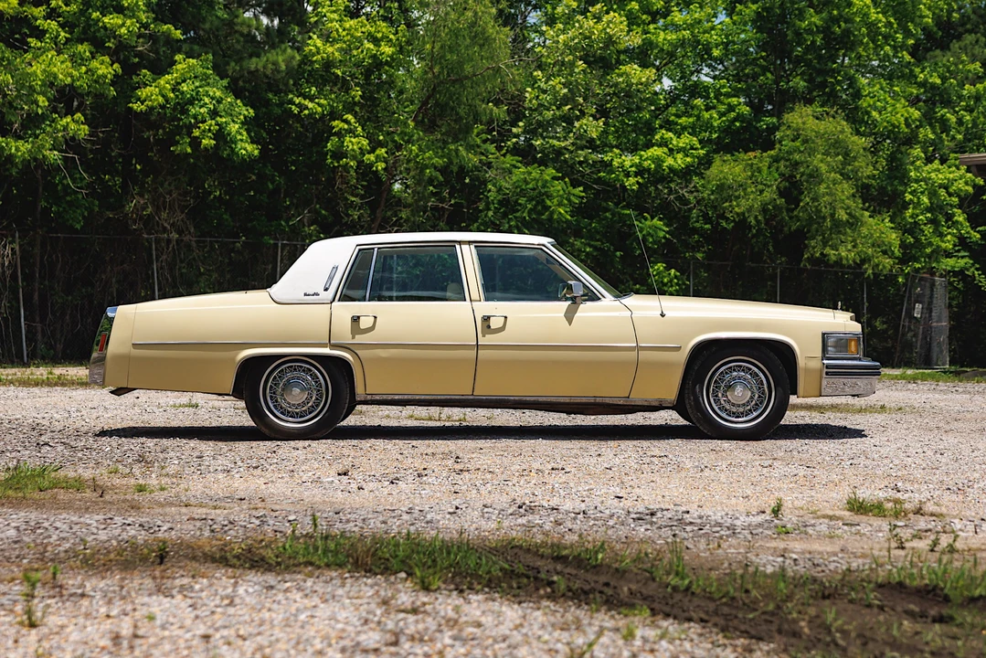 1978 Cadillac DeVille 5th Gen - Image 7 of 31