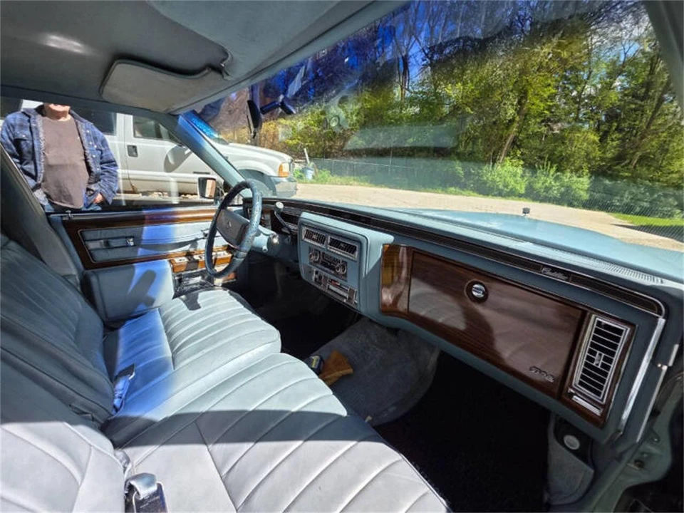 1978 Cadillac DeVille 5th Gen - Image 21 of 31
