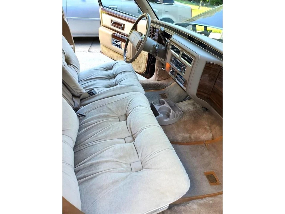 1978 Cadillac DeVille 5th Gen - Image 21 of 31