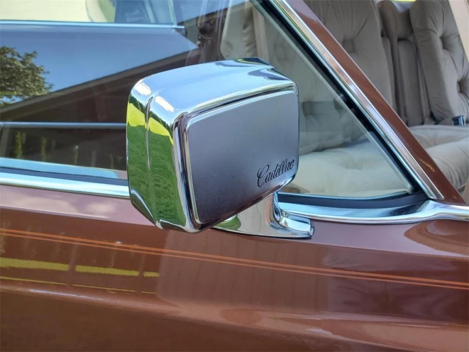 1978 Cadillac DeVille 5th Gen - Image 17 of 31