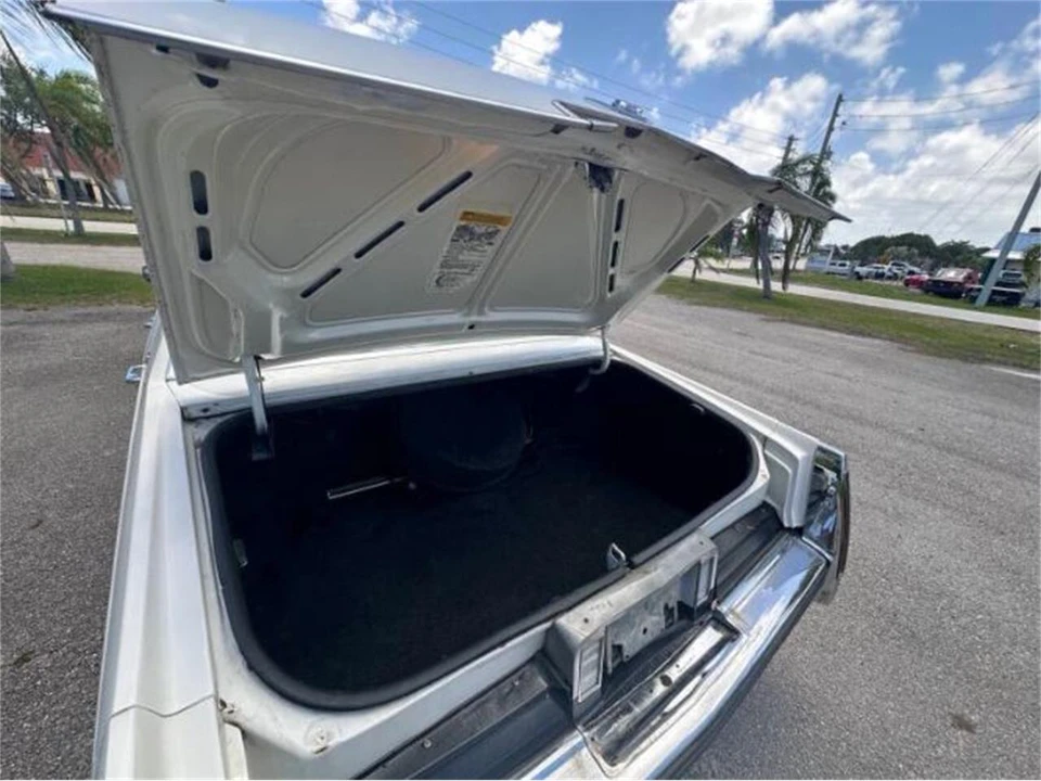 1978 Cadillac DeVille 5th Gen - Image 6 of 21